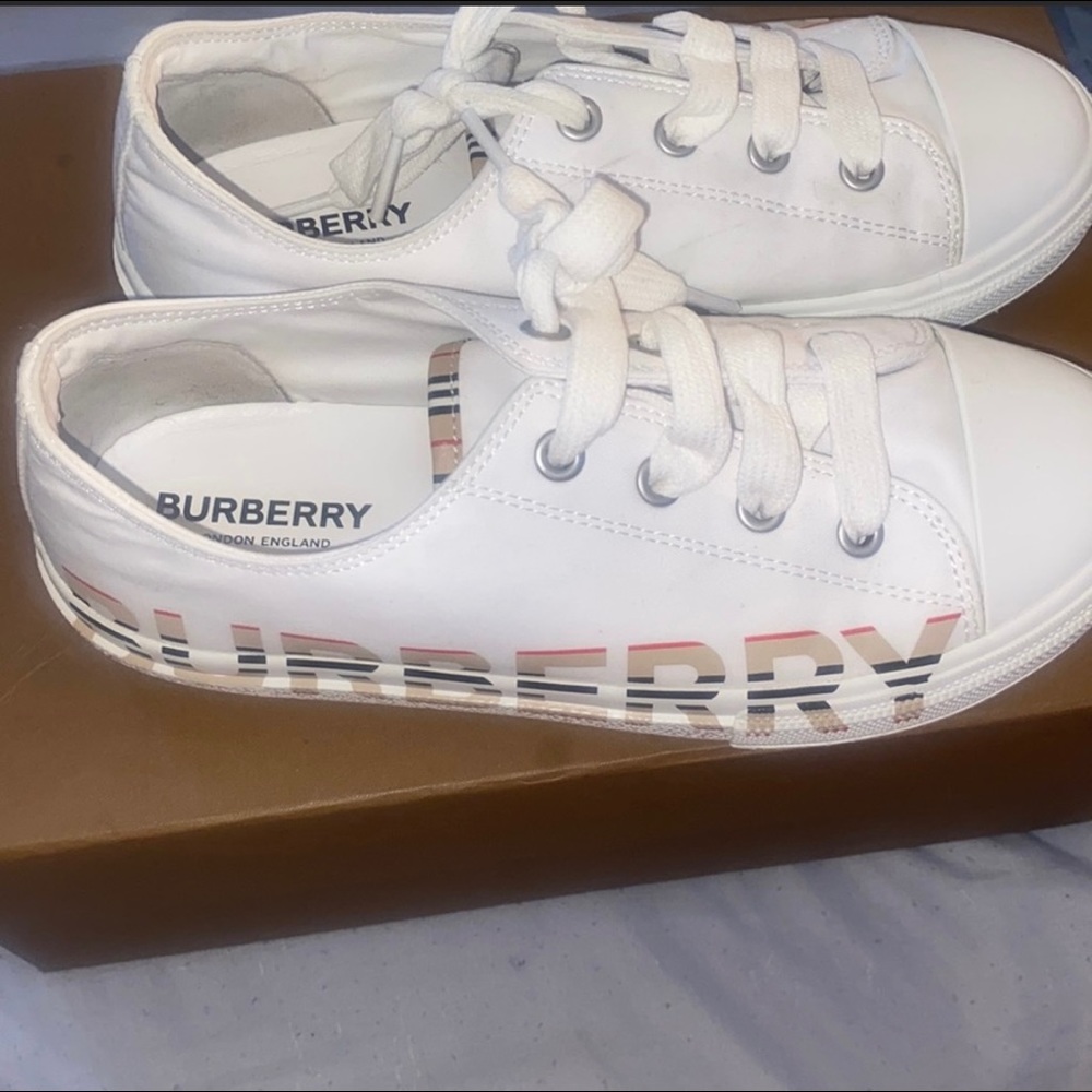 Burberry sneaker